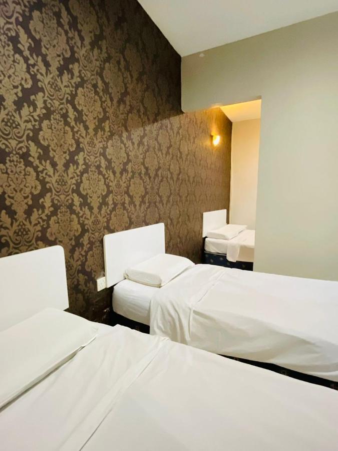 M Hotel Johor Bahru Dış mekan fotoğraf