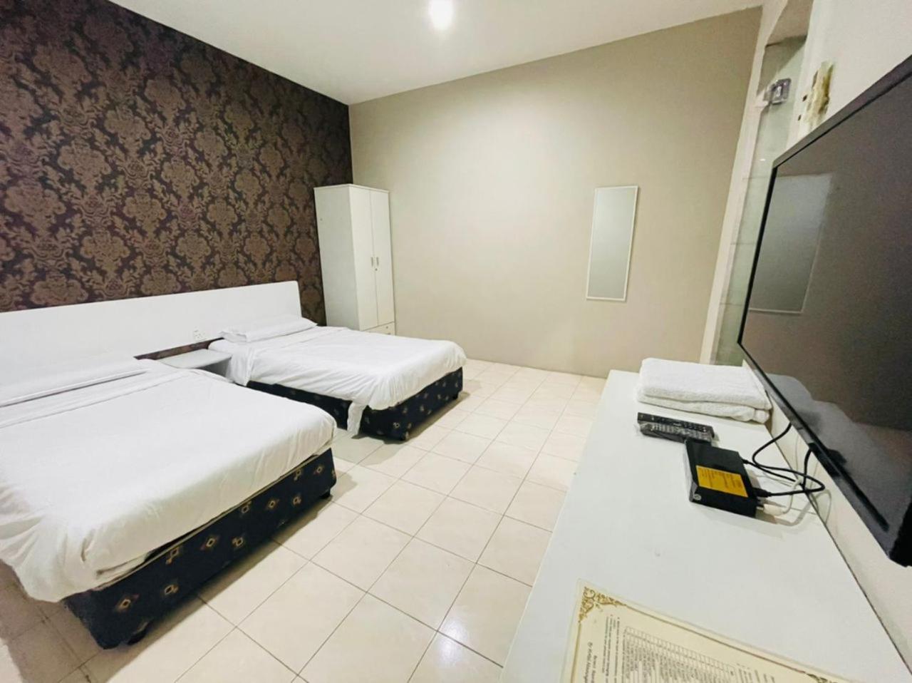 M Hotel Johor Bahru Dış mekan fotoğraf